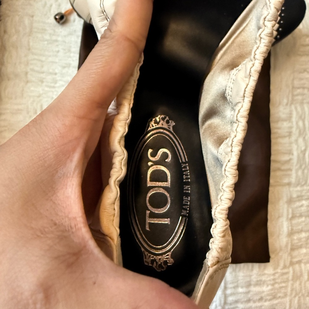 Tod's Beige and Black Leather Espadrille Ballet Flats - Picture 2 of 5